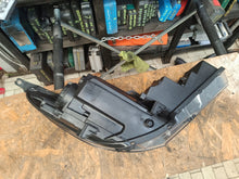 Laden Sie das Bild in den Galerie-Viewer, Frontscheinwerfer Hyundai Elantra VII 92101-AA000 202492101-AA LED FALSE SCH7106892953kb