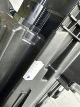 Laden Sie das Bild in den Galerie-Viewer, Frontscheinwerfer Audi Q2 81A941036 LED Rechts Scheinwerfer Headlight