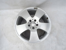 Load image into Gallery viewer, 1x Alufelge 18 Zoll 8.5" 5x112 43ET Glanz Silber A2214012102 Mercedes-Benz W221 FEL1715893870nv