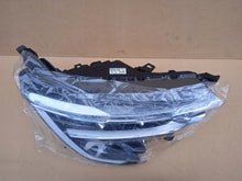 Laden Sie das Bild in den Galerie-Viewer, Frontscheinwerfer Renault Arkana 260108141R Rechts Scheinwerfer Headlight