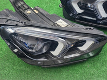 Load image into Gallery viewer, Frontscheinwerfer Mercedes-Benz Gle A1679061600 A1679061700 Full LED Ein Satz SCH4404387949ia