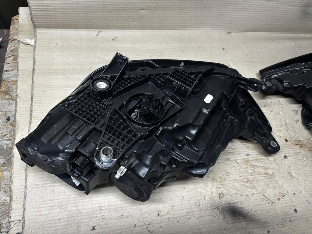 Frontscheinwerfer Audi A1 82A941033D 82A941034D LED Rechts oder Links