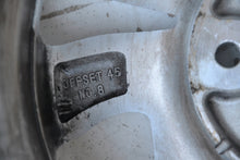 Laden Sie das Bild in den Galerie-Viewer, 1x Alufelge 14 Zoll 5.5" 4x100 45ET Glanz Silber 52910-G6200 Kia Picanto FEL1244097547uy