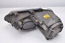 Laden Sie das Bild in den Galerie-Viewer, Frontscheinwerfer VW Touran 1T0941006F Rechts Scheinwerfer Headlight