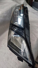 Load image into Gallery viewer, Frontscheinwerfer Skoda Octavia III 5E1941015D Full LED Links Headlight SCH2348618117rp