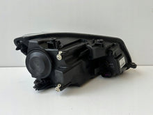 Load image into Gallery viewer, Frontscheinwerfer VW Caddy III 2K5941005A Links Scheinwerfer Headlight SCH4364470564vq