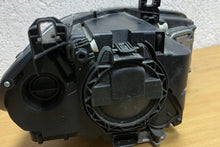 Load image into Gallery viewer, Frontscheinwerfer BMW X5 7221893 Ein Stück (Rechts oder Links) Headlight SCH1636582371ti