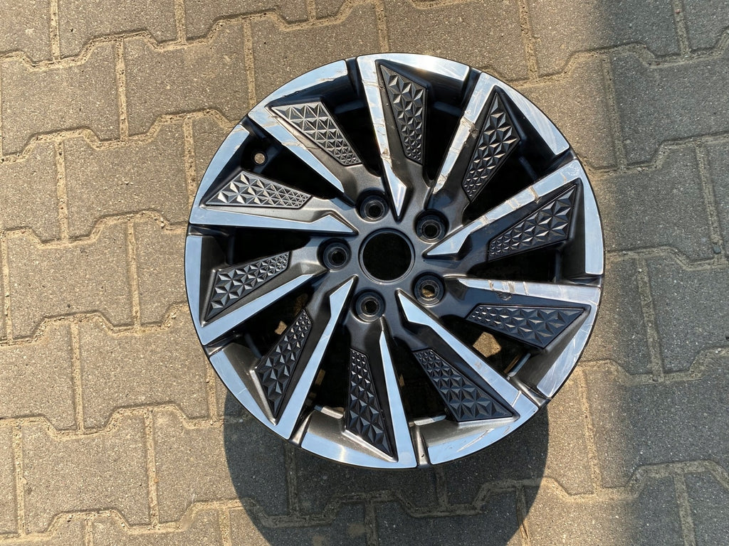 1x Alufelge 16 Zoll 6.5" 5x114.3 50ET 52910-6770 Hyundai Rim Wheel