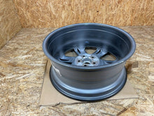 Laden Sie das Bild in den Galerie-Viewer, 1x Alufelge 18 Zoll 5x108 GJ321007BB Land Rover Range I Evoque L551 Rim Wheel FEL3168335211ta