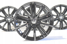 Laden Sie das Bild in den Galerie-Viewer, 4x Alufelge 18 Zoll 7.0&quot; 5x112 43ET 5N0601025AF VW Tiguan Passat B8 Rim Wheel