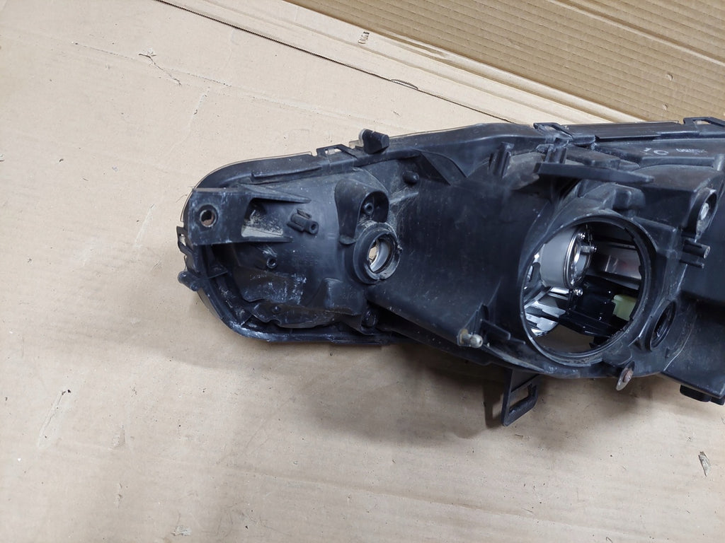 Frontscheinwerfer Mitsubishi Outlander II Ein Stück (Rechts oder Links)