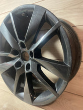 Laden Sie das Bild in den Galerie-Viewer, 1x Alufelge 17 Zoll 7.0" 5x112 5E0601025CC Skoda Octavia Iii Rim Wheel FEL1629477829jz