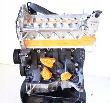 Laden Sie das Bild in den Galerie-Viewer, Motor Renault Trafic III R9MA410 1.6 DCI 137TKm 2014 Diesel Engine Unkomplett
