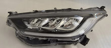 Laden Sie das Bild in den Galerie-Viewer, Frontscheinwerfer Toyota Yaris 2019- Full LED Links Scheinwerfer Headlight SCH6755629216jw
