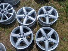 Laden Sie das Bild in den Galerie-Viewer, 4x Alufelge 16 Zoll 6.5" 5x112 42ET Glanz 3AA071496A VW Passat B7 Variant FEL3279347584ix