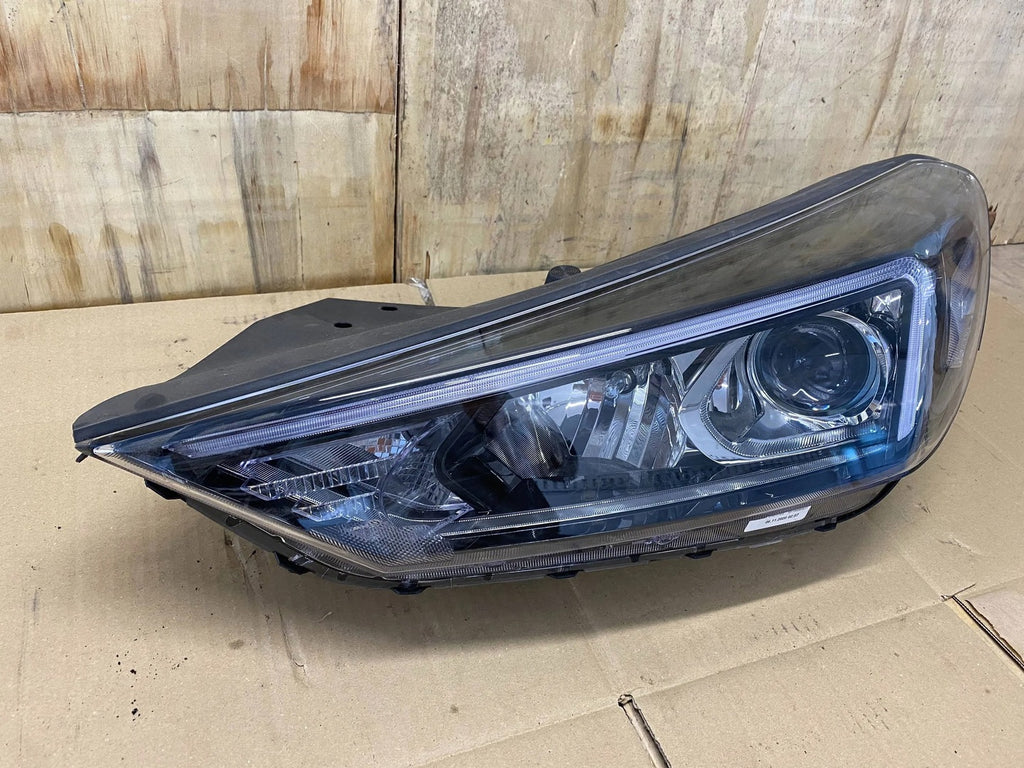 Frontscheinwerfer Hyundai Tucson D7921-21A30 Links Scheinwerfer Headlight