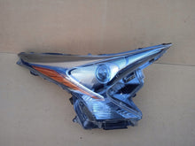 Laden Sie das Bild in den Galerie-Viewer, Frontscheinwerfer Toyota Prius Full LED Rechts Scheinwerfer Headlight SCH5695689968ij