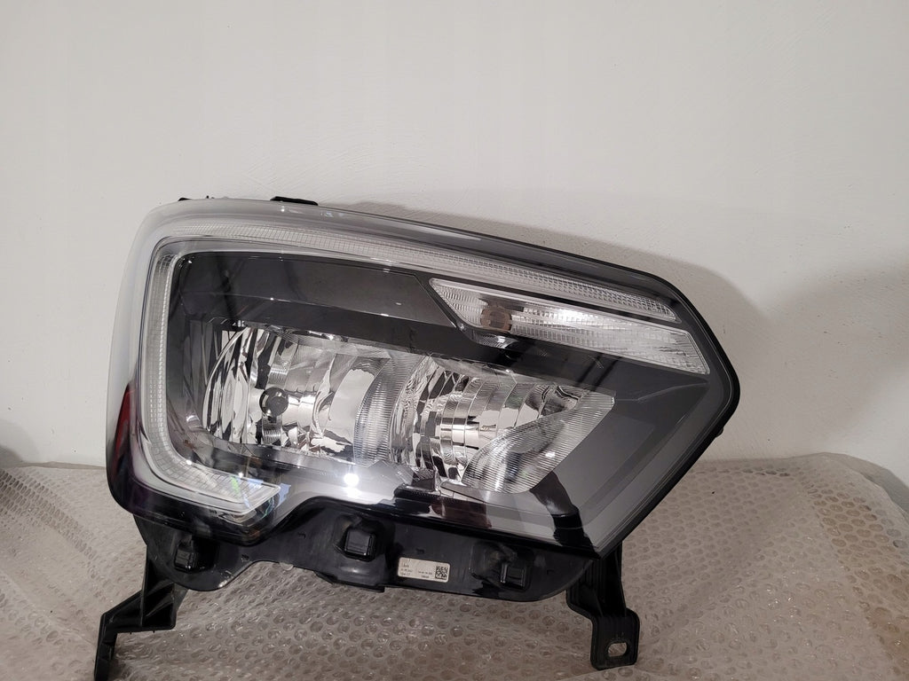 Frontscheinwerfer Renault Master III 260105597R LED Rechts Headlight