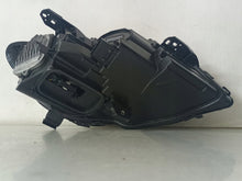 Laden Sie das Bild in den Galerie-Viewer, Frontscheinwerfer Mercedes-Benz Cla X117 C117 A1179067800 LED Links Headlight SCH6787524570ob