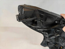 Load image into Gallery viewer, Frontscheinwerfer Opel Vivaro Trafic 260605173R Links Scheinwerfer Headlight