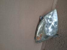 Laden Sie das Bild in den Galerie-Viewer, Frontscheinwerfer Toyota Corolla Verso Rechts Scheinwerfer Headlight SCH8126524057yr