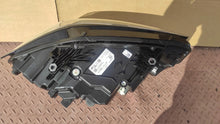 Laden Sie das Bild in den Galerie-Viewer, Frontscheinwerfer BMW G20 5A1A353-05 Full LED Links Scheinwerfer Headlight SCH1735459035oa