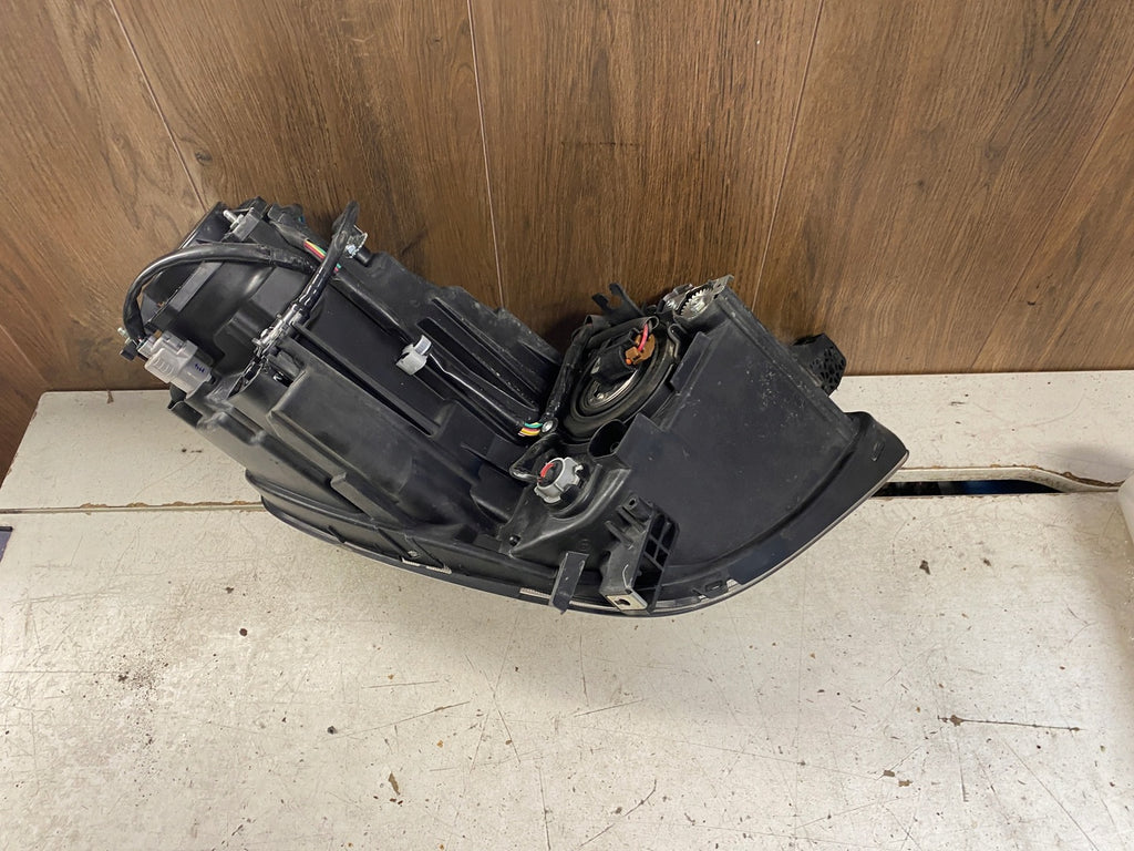 Frontscheinwerfer Mitsubishi I Ein Stück (Rechts oder Links) Headlight