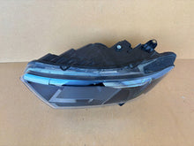 Laden Sie das Bild in den Galerie-Viewer, Frontscheinwerfer Ford Connect EBT61202501 Links Scheinwerfer Headlight SCH9281621194pc