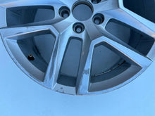 Laden Sie das Bild in den Galerie-Viewer, 1x Alufelge 18 Zoll 7.5&quot; 5x108 55ET 31445568 Volvo Rim Wheel