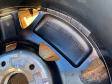 Load image into Gallery viewer, 1x Alufelge 18 Zoll 403008515R Renault E-Tech Rim Wheel FEL9249908051rp