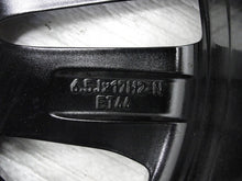 Laden Sie das Bild in den Galerie-Viewer, 1x Alufelge 17 Zoll 6.5" 5x112 44ET A1774012900 Mercedes-Benz Rim Wheel FEL5694126875wc