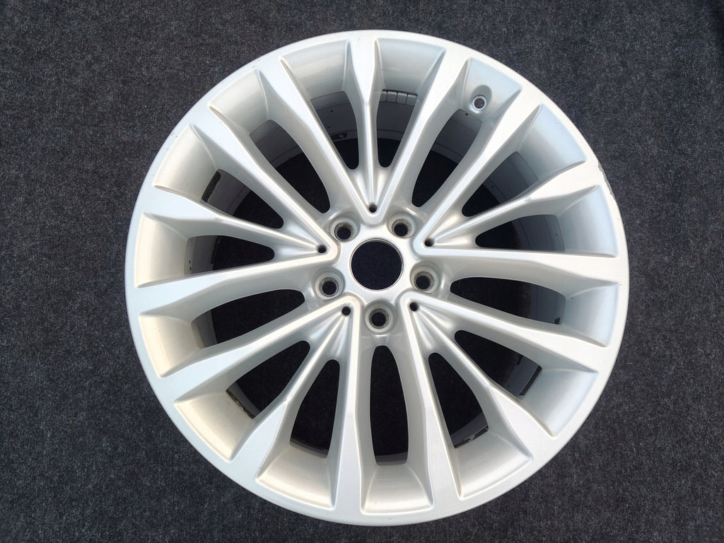 1x Alufelge 18 Zoll 8.0" 5x112 30ET 6863418 BMW 5 G31 G30 Rim Wheel