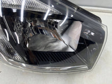 Load image into Gallery viewer, Frontscheinwerfer Opel Vivaro B 93461905 Rechts Scheinwerfer Headlight SCH4649842774nd