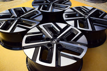 Load image into Gallery viewer, 4x Alufelge 17 Zoll 7.0&quot; 5x114.3 50ET Glanz Schwarz 52910-DD100 Hyundai Tucson