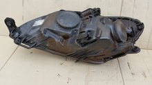Laden Sie das Bild in den Galerie-Viewer, Frontscheinwerfer Skoda Fabia 5J1941018F Ein Satz Scheinwerfer Headlight