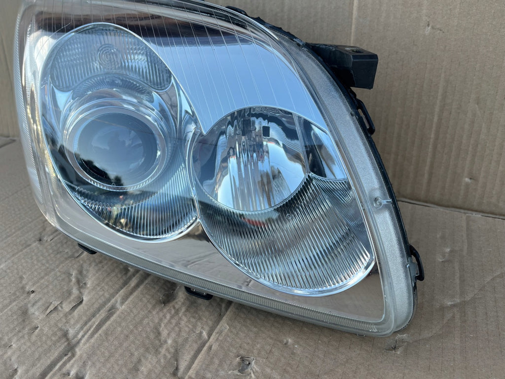 Frontscheinwerfer Toyota Avensis LED Rechts Scheinwerfer Headlight SCH1717973319mt