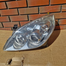 Laden Sie das Bild in den Galerie-Viewer, Frontscheinwerfer Opel Vectra C 89312279 Links Scheinwerfer Headlight SCH5219744349aa