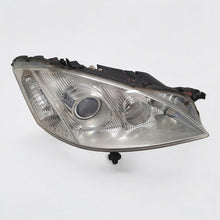 Laden Sie das Bild in den Galerie-Viewer, Frontscheinwerfer Mercedes-Benz W221 1305235874 Xenon Rechts Headlight