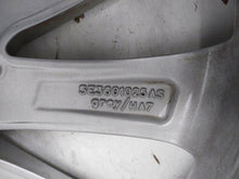 Laden Sie das Bild in den Galerie-Viewer, 1x Alufelge 17 Zoll 46ET Silber 5E3601025AS Skoda Octavia Iv Rim Wheel FEL9958955801bo