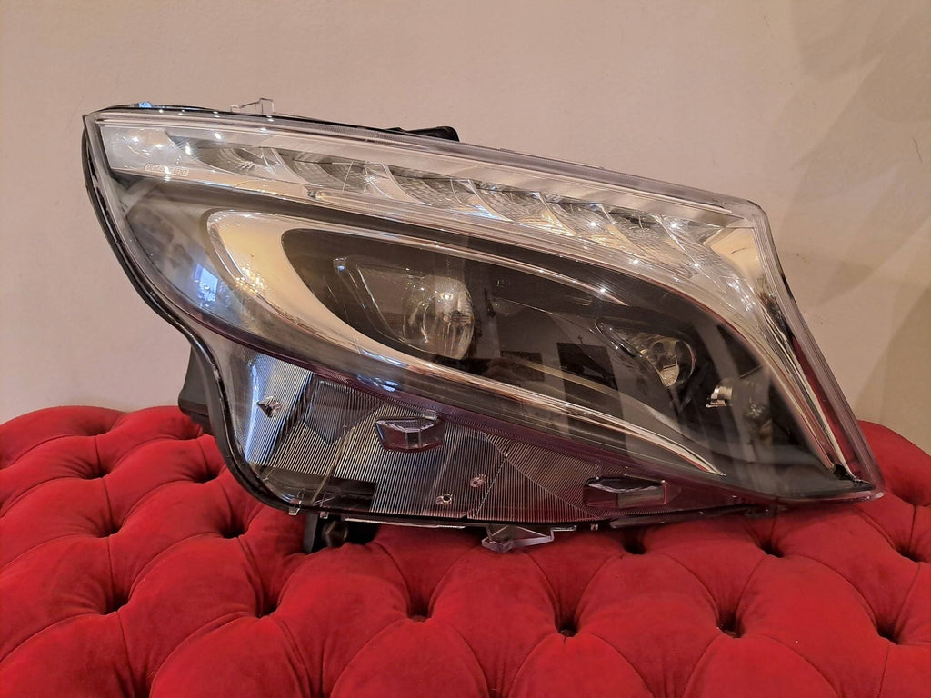 Frontscheinwerfer Mercedes-Benz Vito W447 A4479069800 1EX01128446 Rechts