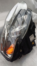 Laden Sie das Bild in den Galerie-Viewer, Frontscheinwerfer Audi A4 Avant 8E0941003A Xenon Links Scheinwerfer Headlight SCH2739636724az