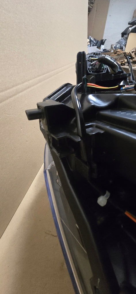 Frontscheinwerfer Mazda 2 Dj I W D43N-51030 Rechts Scheinwerfer Headlight SCH3080580081fx