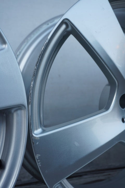 4x Alufelge 18 Zoll 8.5" 5x112 48ET Glanz Silber A2124011302 Mercedes-Benz FEL2621481142kk