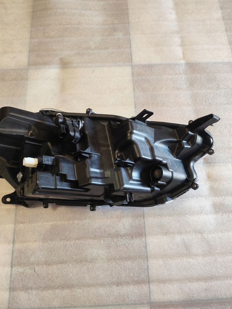 Frontscheinwerfer Toyota Yaris EUK0-8 LED Links Scheinwerfer Headlight SCH2139761572vw