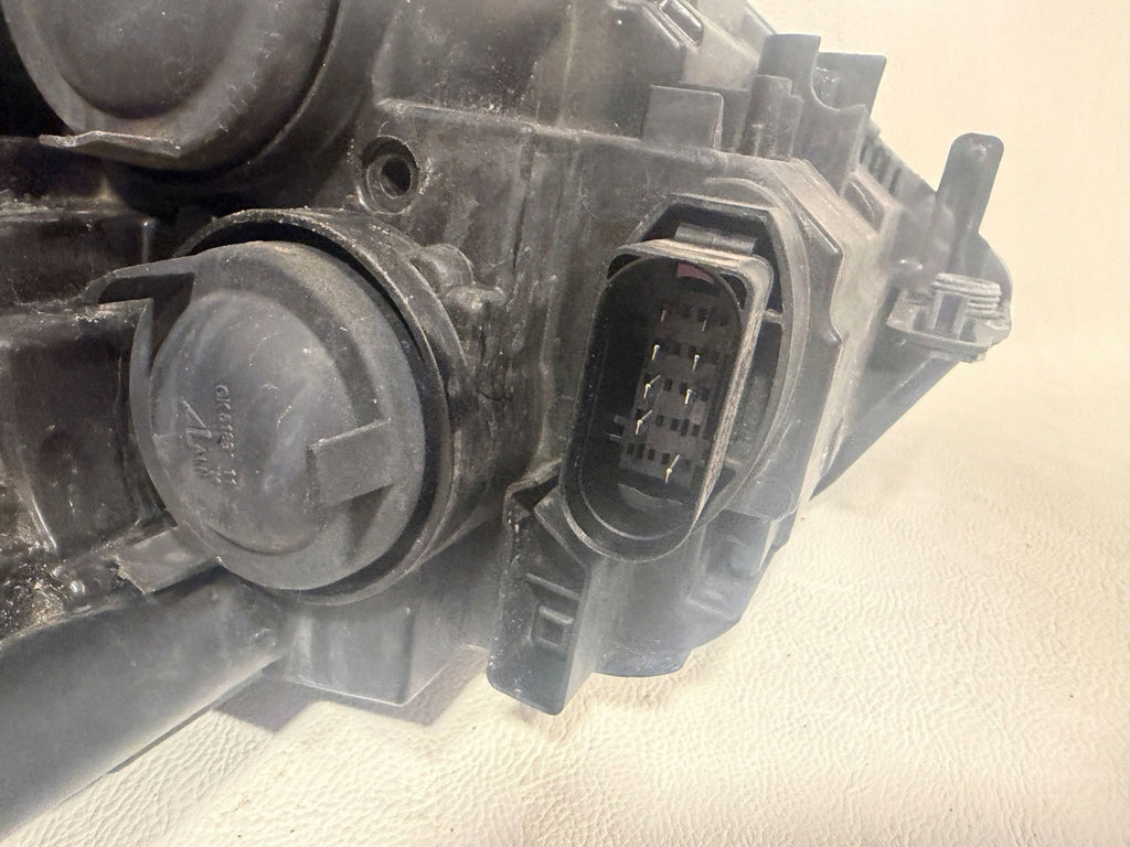 Frontscheinwerfer VW Touran 5TB941006C Rechts Scheinwerfer Headlight SCH2931408925ki