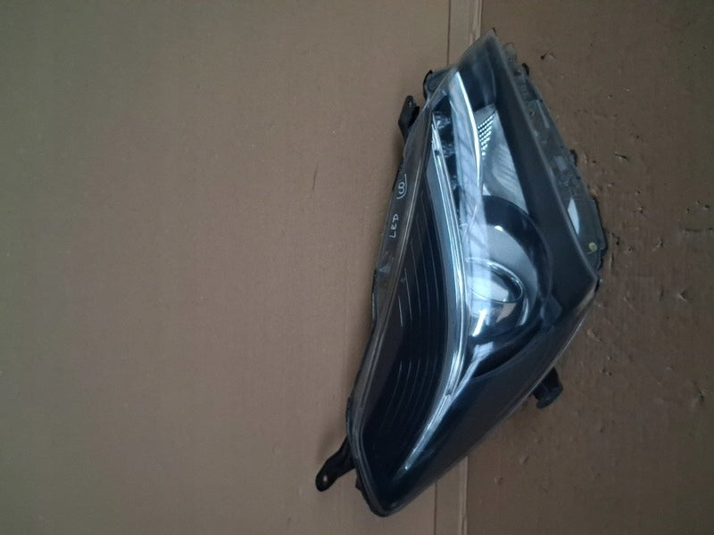 Frontscheinwerfer Toyota Yaris Rechts Scheinwerfer Headlight SCH6865765896dj