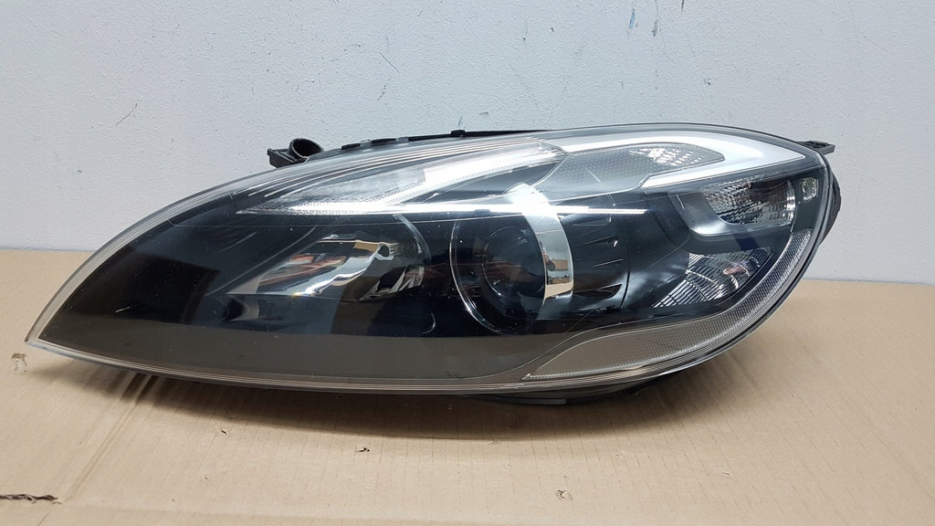Frontscheinwerfer Volvo Xc40 31283332 Xenon FALSE Scheinwerfer Headlight SCH5798701395kx