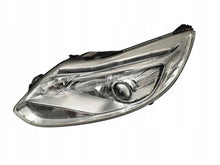 Laden Sie das Bild in den Galerie-Viewer, Frontscheinwerfer Ford Focus BM5113D155AH BM51-13D155-AH Xenon Rechts Headlight SCH6878096488ux