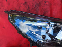 Laden Sie das Bild in den Galerie-Viewer, Frontscheinwerfer Hyundai I30 III 92102G4510BSP Rechts Scheinwerfer Headlight SCH4180226770ij