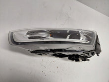 Laden Sie das Bild in den Galerie-Viewer, Frontscheinwerfer Audi Q3 8U0941031 Xenon Links Scheinwerfer Headlight SCH5475007369za